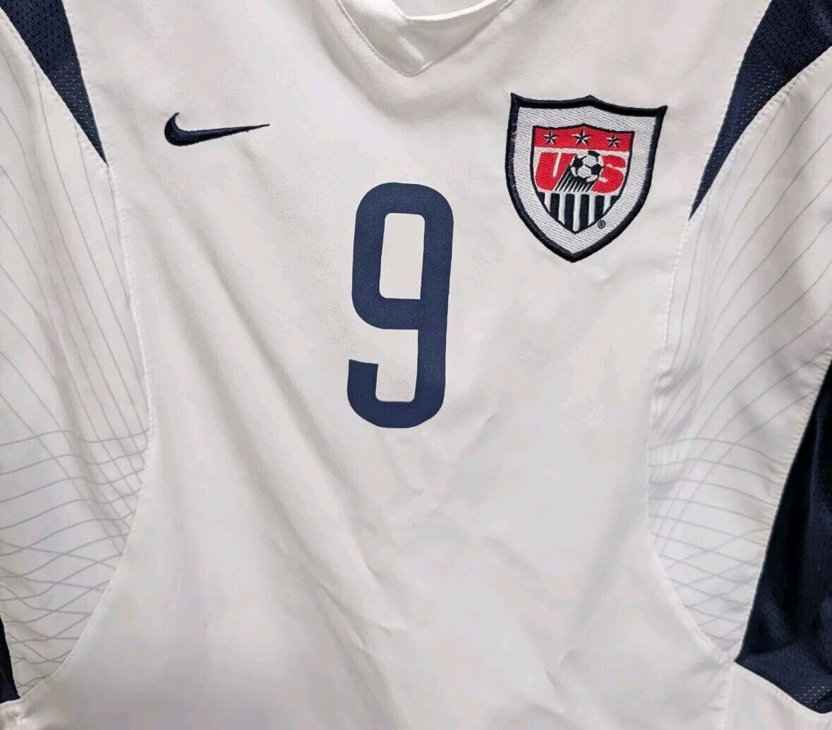 Vintage Nike 2003 USA Home Soccer Jersey Mia Hamm #9 Size Medium