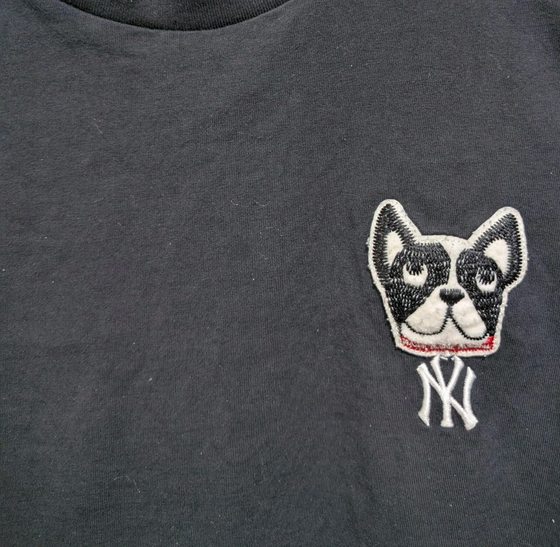 MLB NY Yankees Embroidered Dog athleisure - Size Small