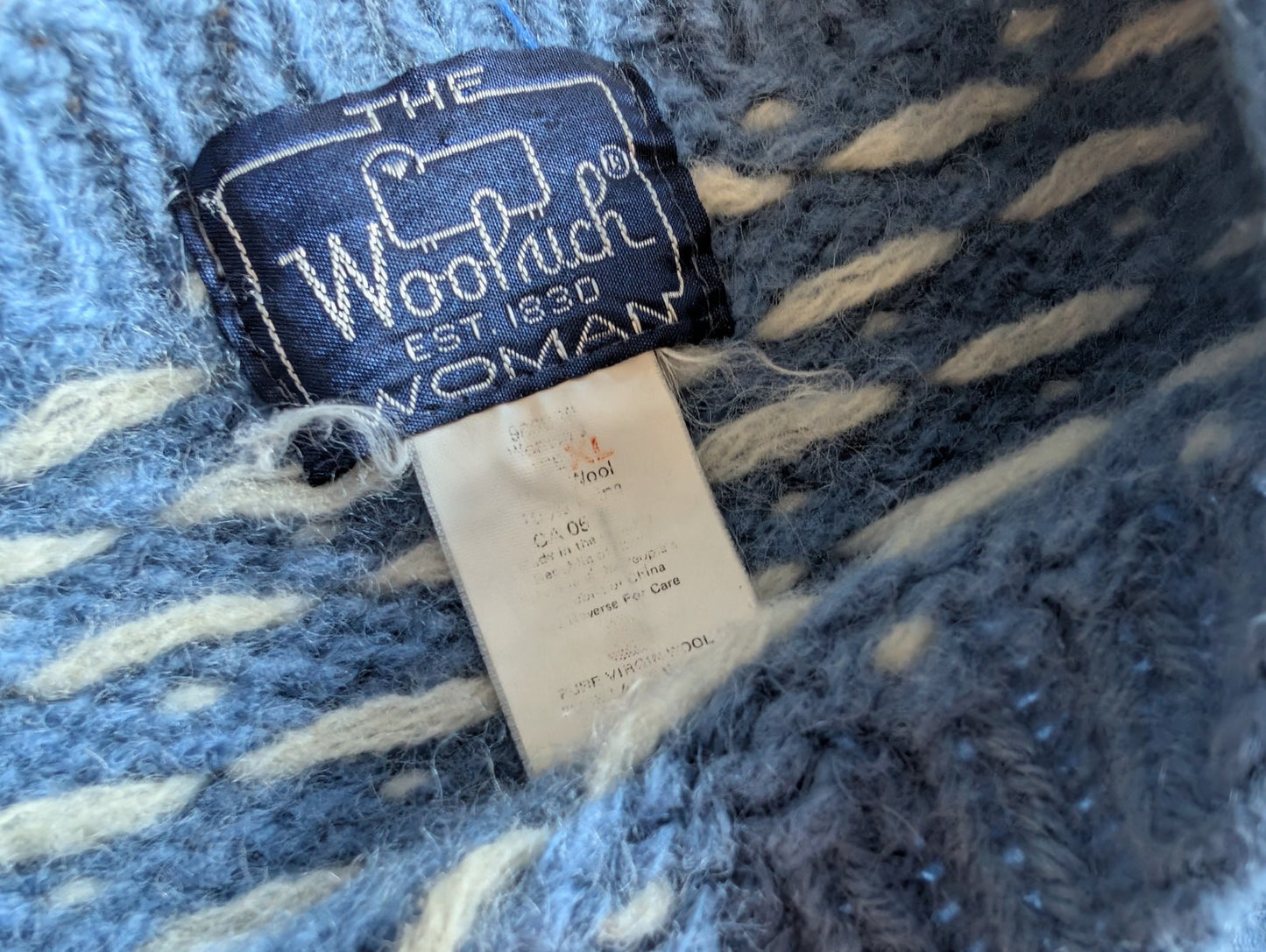 Vintage Woolrich Women's Blue Deer Wool Sweater – Size XL