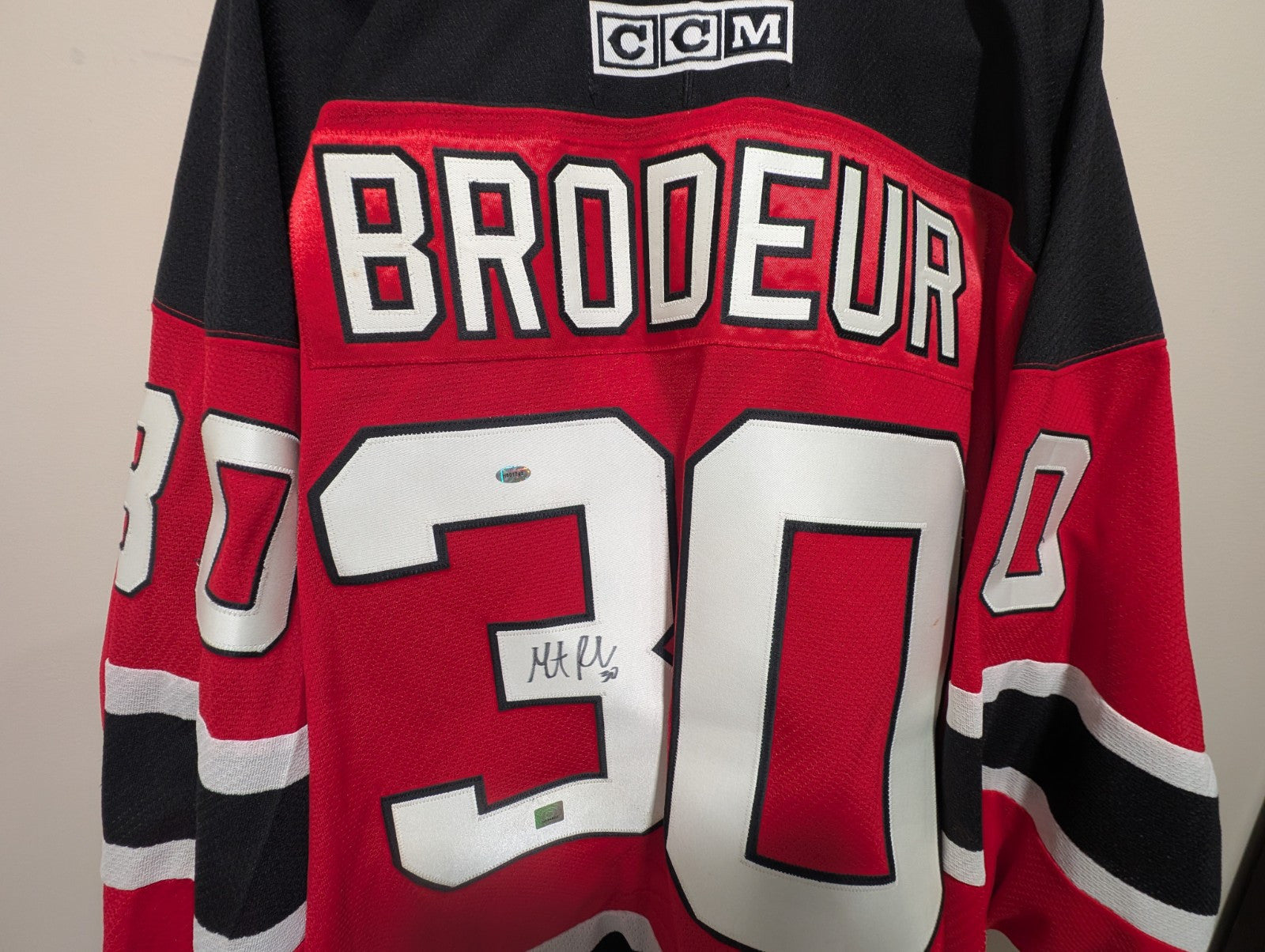 Vintage W Tags MARTIN BRODEUR NJ DEVILS CCM 1995 STANLEY CUP Signed Jersey XXL