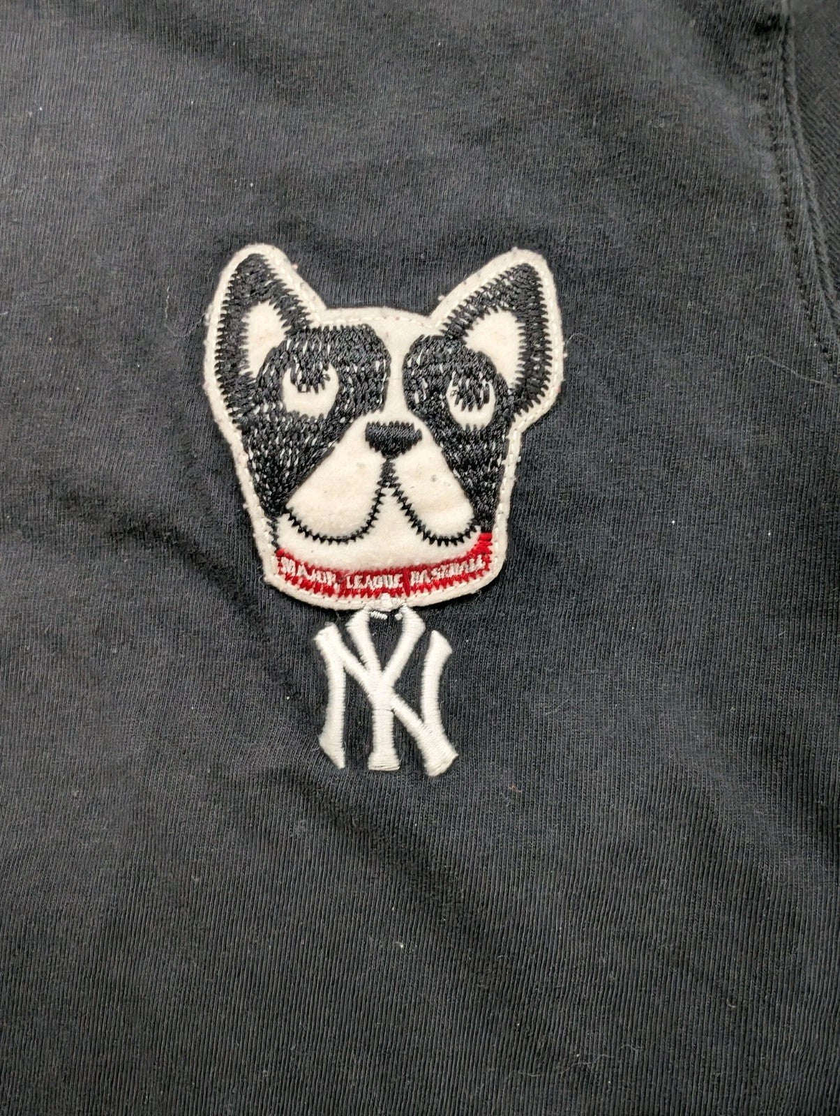 MLB NY Yankees Embroidered Dog athleisure - Size Small